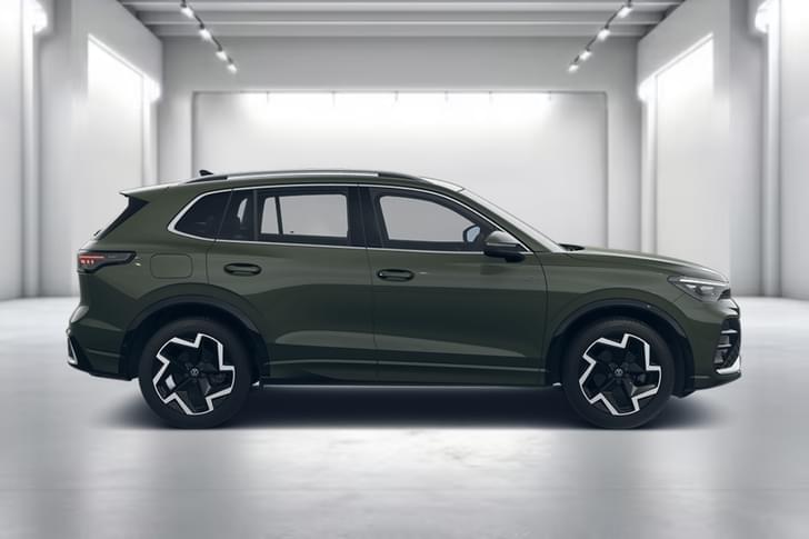 Volkswagen Tiguan Color Cipressino Green Metallic